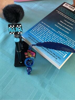 Beaded Bookmark and Pen 🖊️